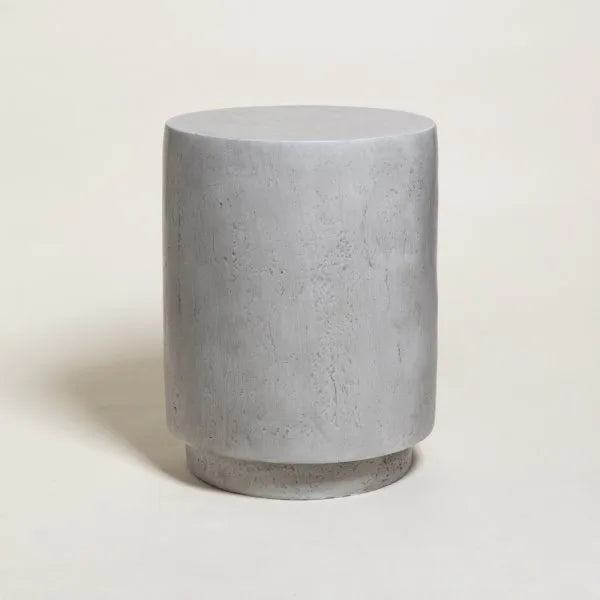 MESA DE ARRIME REDONDA CEMENTO 45X35,5 CM